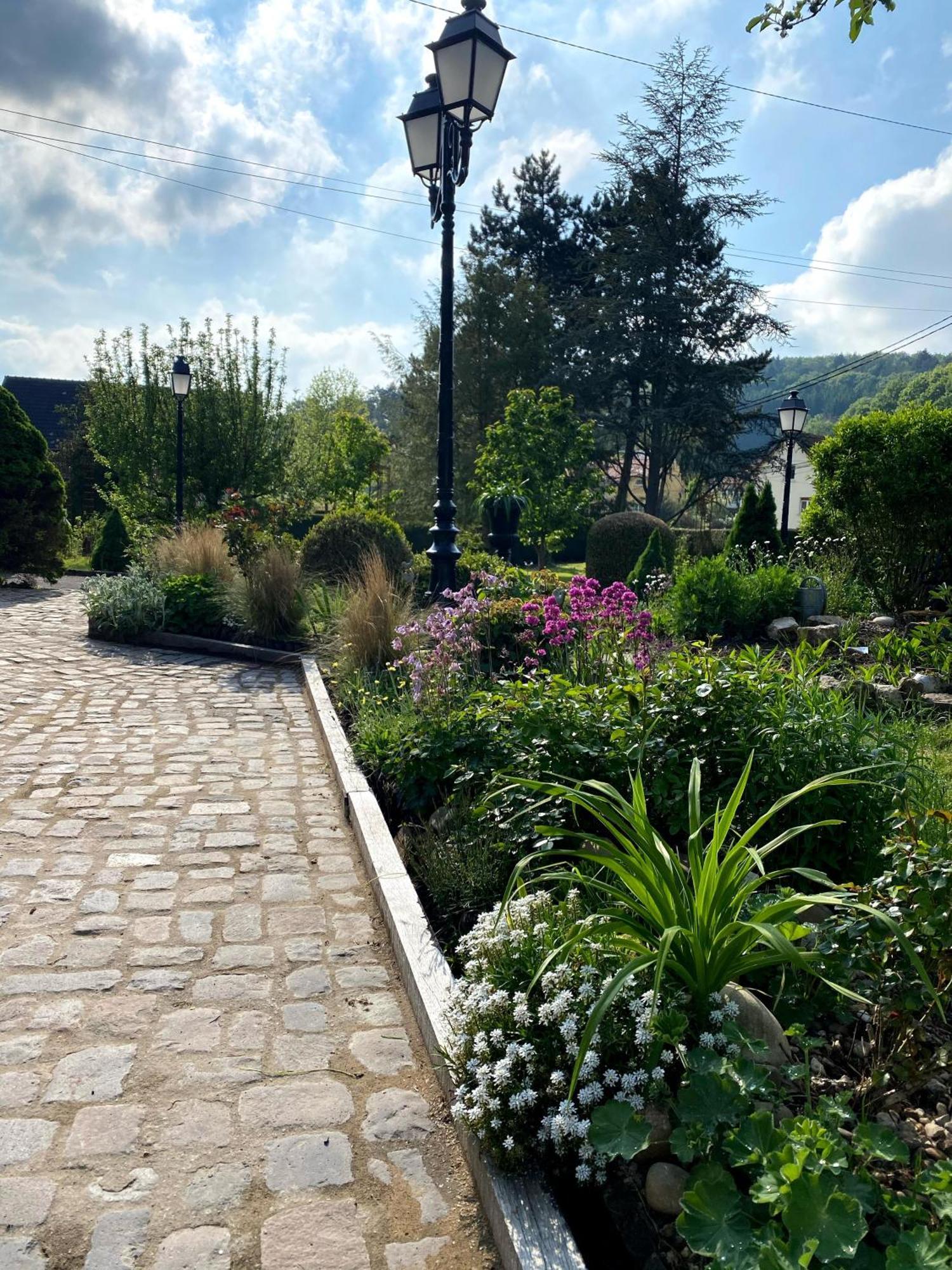 Logis Hotel Domaine Du Moulin ซองเตโวลด์ ภายนอก รูปภาพ
